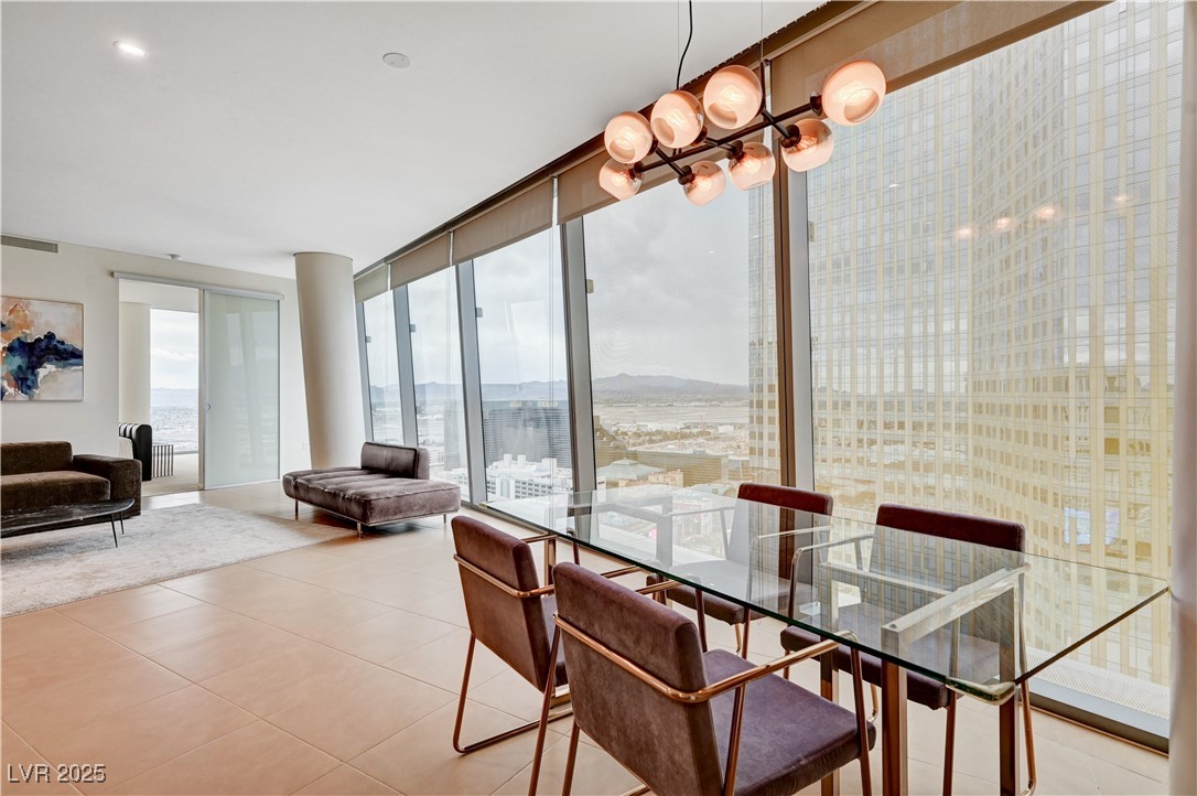 3722 Las Vegas Boulevard 2801