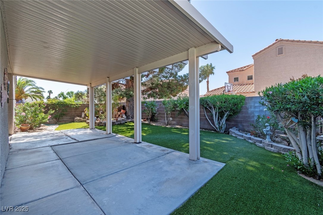 1409 Basin Brook Drive, North Las Vegas, Nevada image 4