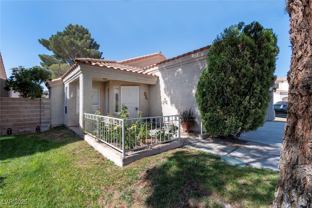 1409 Basin Brook Drive, North Las Vegas, Nevada image 2