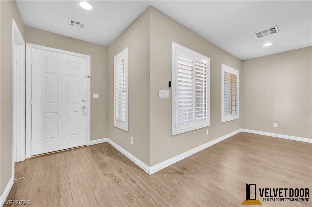 3013 Camino Sereno Avenue