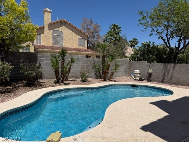 1528 Splinter Rock Way
