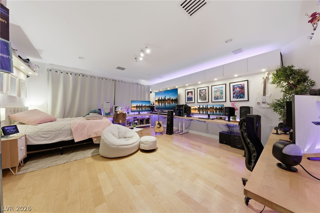 1508 Pine Leaf Drive