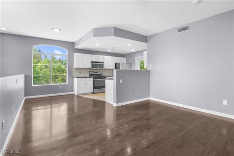 10211 Red Pueblo Place 203 Las Vegas NV 89144