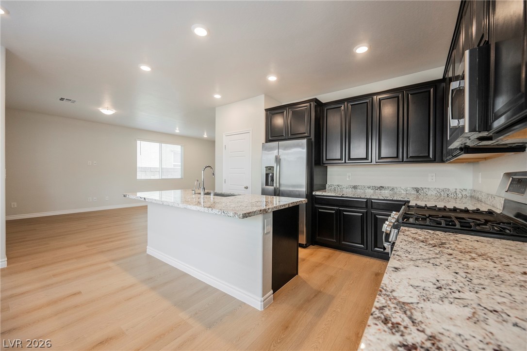 7013 Nash Tracks Street