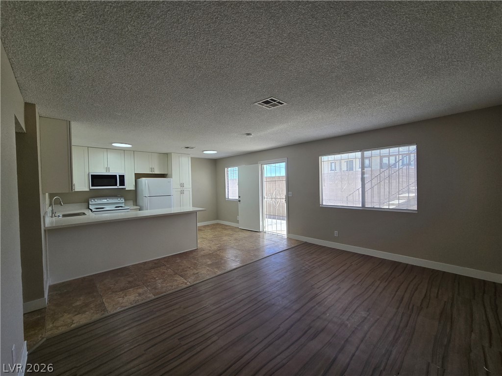 312 14TH Street A