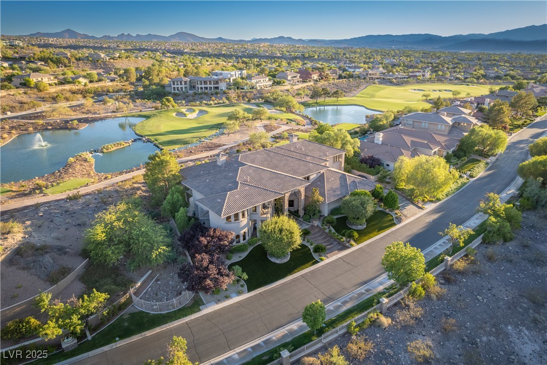 17 Mountain Cove Court
