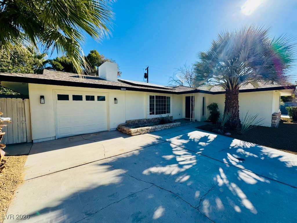 3182 Camel Back Drive