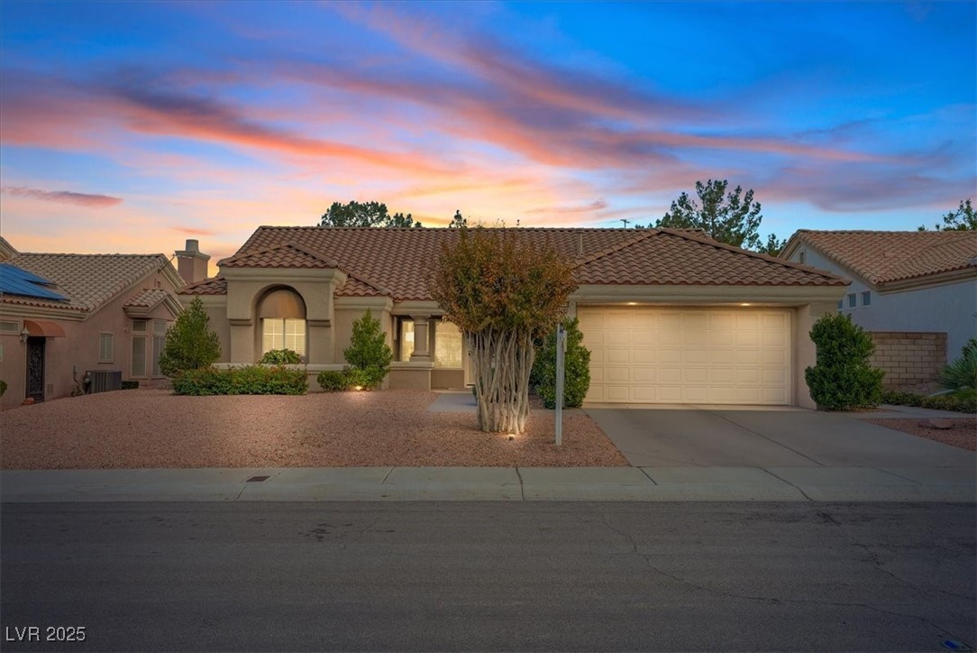 2904 Castle Bar Drive