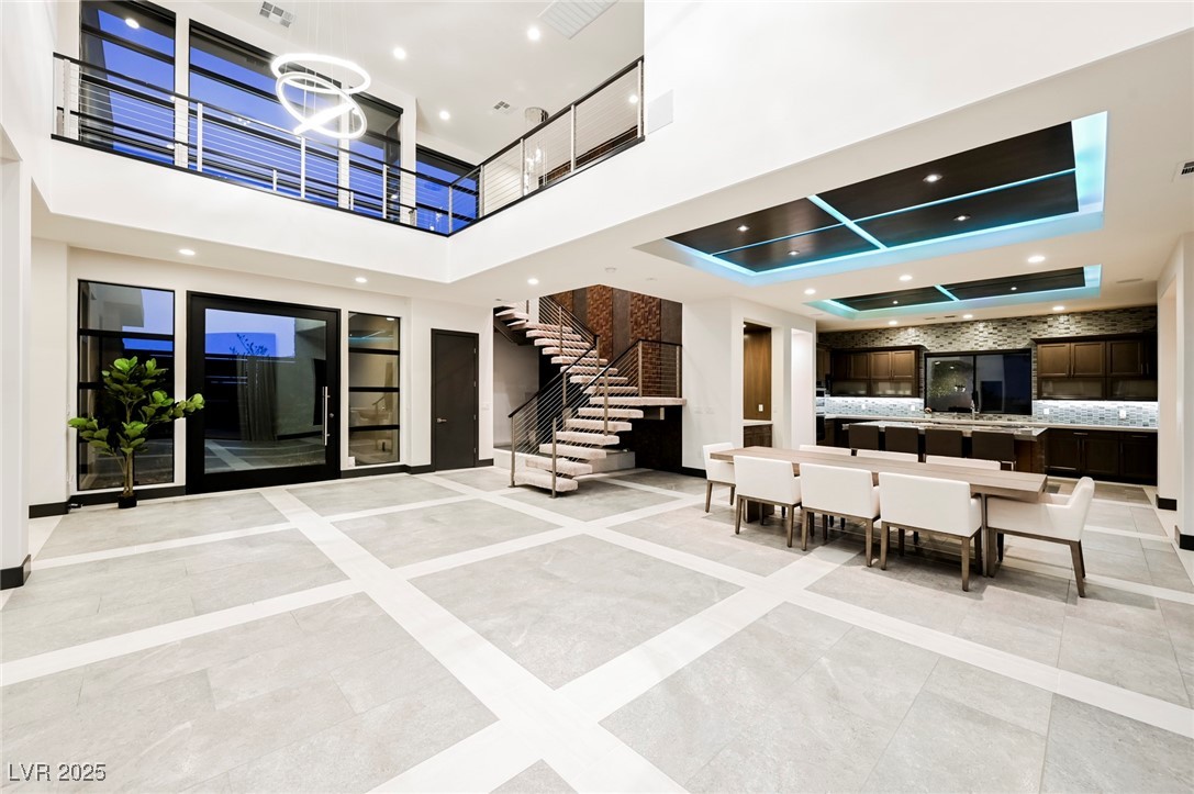 94 Glade Hollow Drive