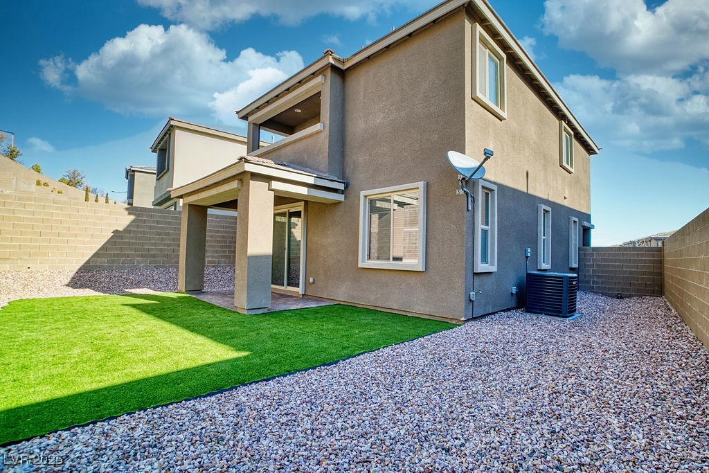 Las Vegas, Nevada 89138, United States, 3 Bedrooms Bedrooms, ,3 BathroomsBathrooms,Residential,Active,208328