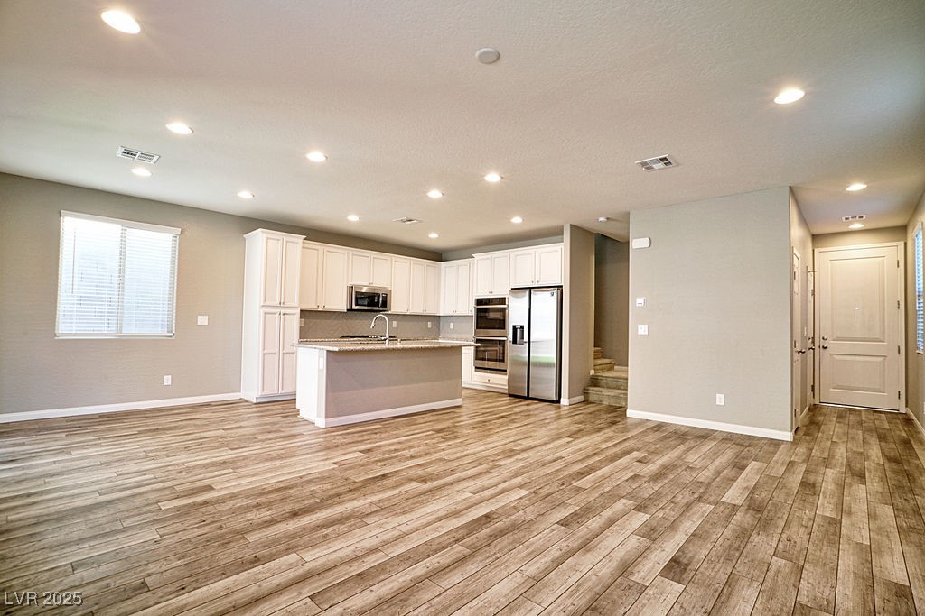 Las Vegas, Nevada 89138, United States, 3 Bedrooms Bedrooms, ,3 BathroomsBathrooms,Residential,Active,208328