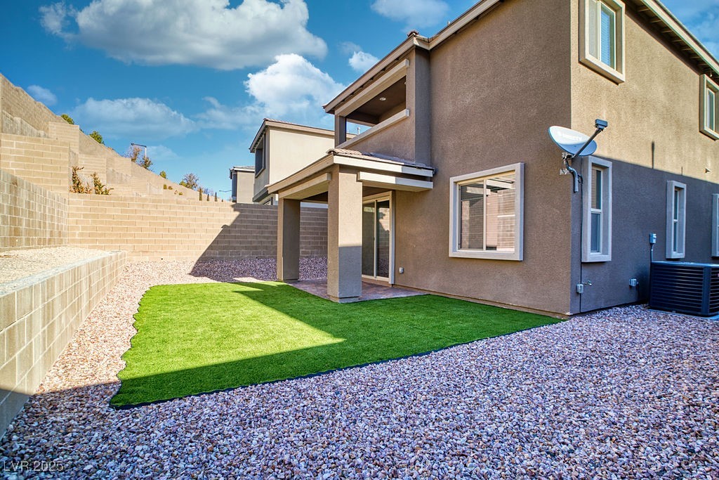 Las Vegas, Nevada 89138, United States, 3 Bedrooms Bedrooms, ,3 BathroomsBathrooms,Residential,Active,208328