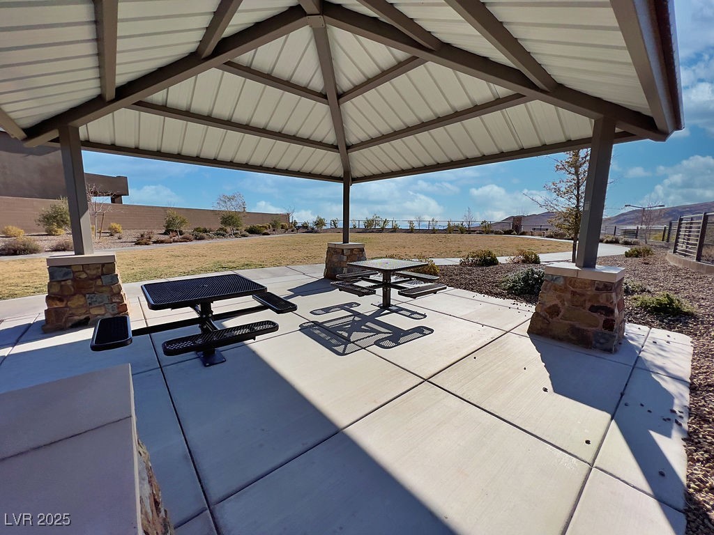 Las Vegas, Nevada 89138, United States, 3 Bedrooms Bedrooms, ,3 BathroomsBathrooms,Residential,Active,208328