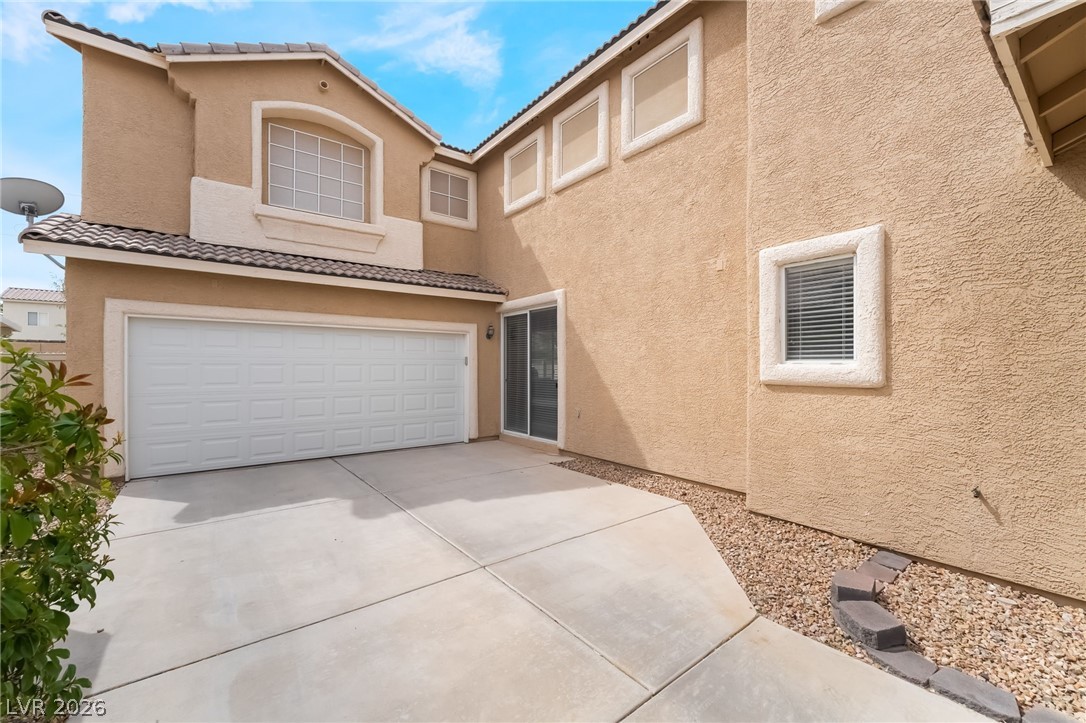 723 Elliot Peak Avenue