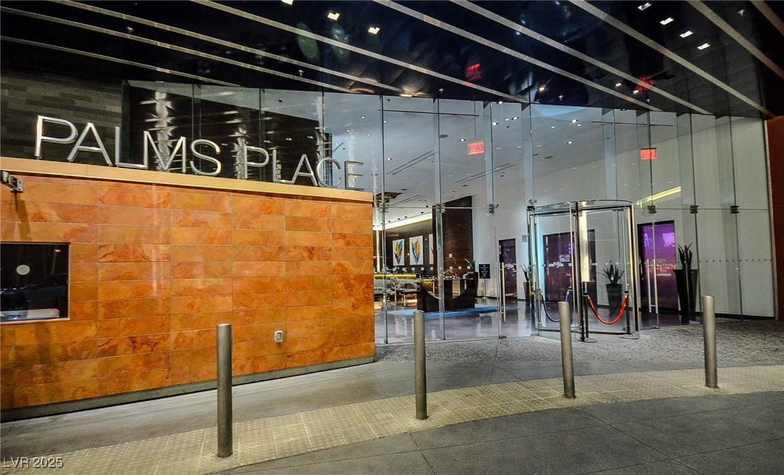 4381 W Flamingo Road 2321