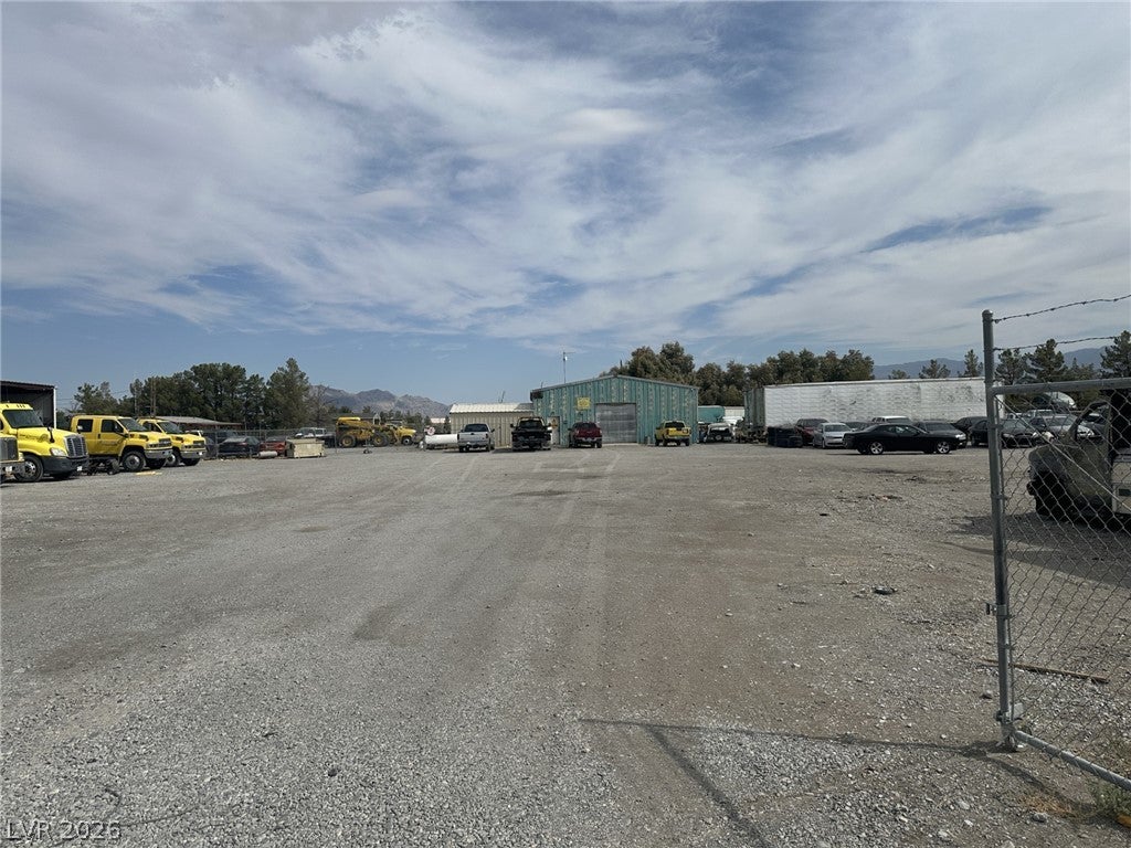 2200 W Charleston Park Avenue