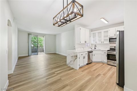 Photo of 75 N Valle Verde Drive #823, Henderson, NV 89074 (MLS # 2785142)