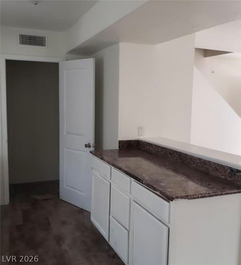 5126 Golden Lane A