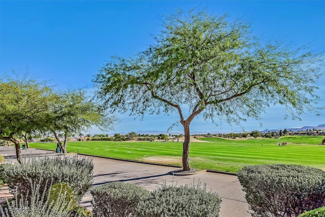 Las Vegas, Nevada 89135, United States, 2 Bedrooms Bedrooms, ,2 BathroomsBathrooms,Residential,Active,133490