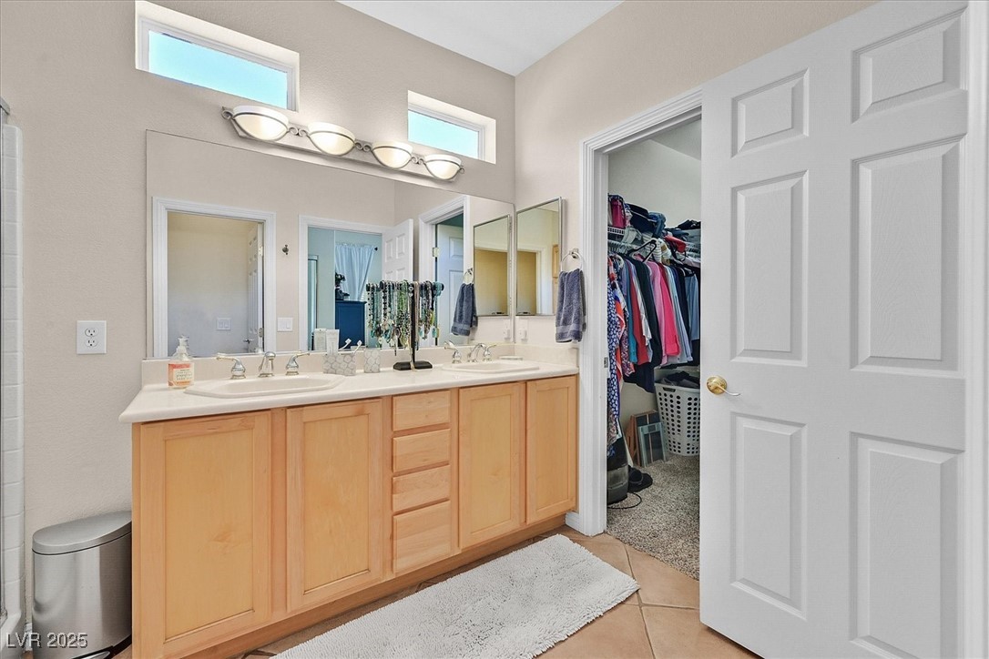 Las Vegas, Nevada 89135, United States, 2 Bedrooms Bedrooms, ,2 BathroomsBathrooms,Residential,Active,133490