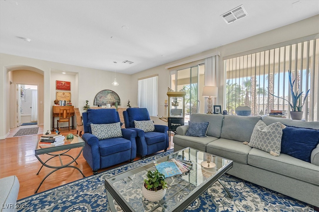 Las Vegas, Nevada 89135, United States, 2 Bedrooms Bedrooms, ,2 BathroomsBathrooms,Residential,Active,133490