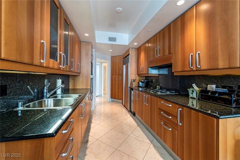 Photo of 2877 Paradise Road #906, Las Vegas, NV 89109 (MLS # 2738306)