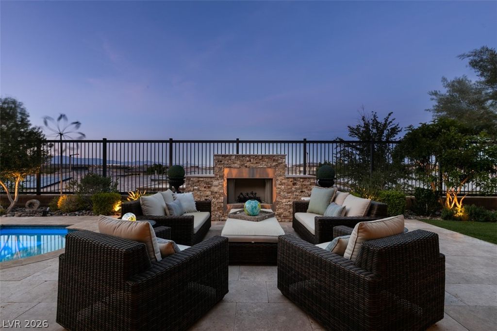 Photo of 6842 Regency Crest Drive, Las Vegas, NV 89148 (MLS # 2776160)