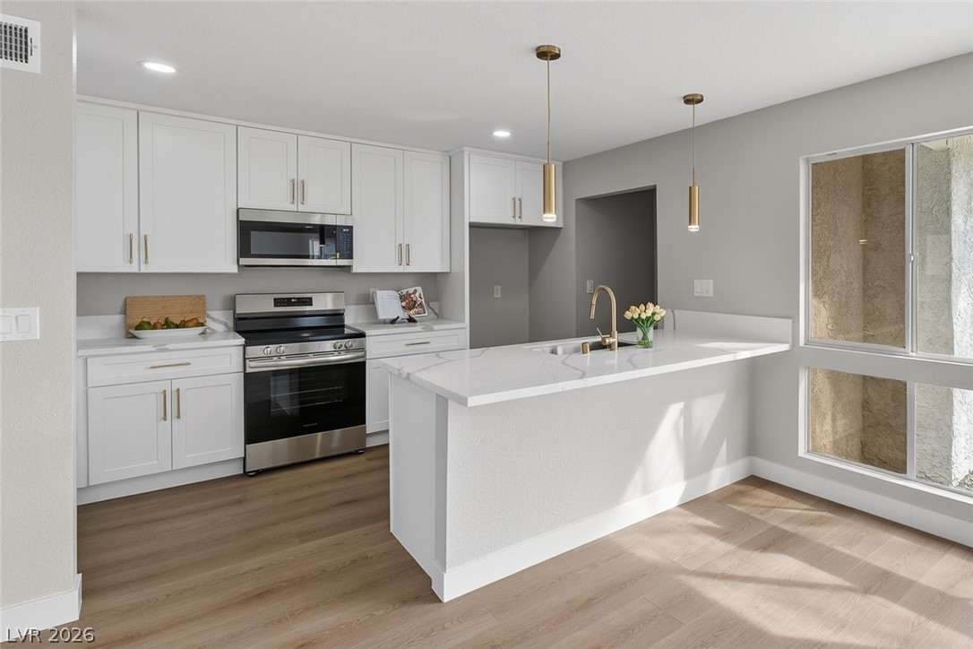 1421 N Tonopah Drive