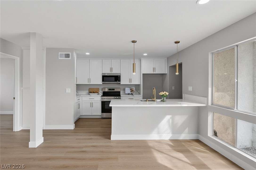 1421 N Tonopah Drive