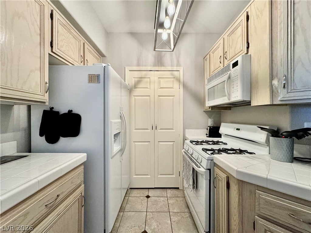 7151 S Durango Drive 307
