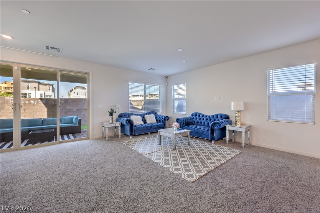 11872 Pelican Butte Avenue