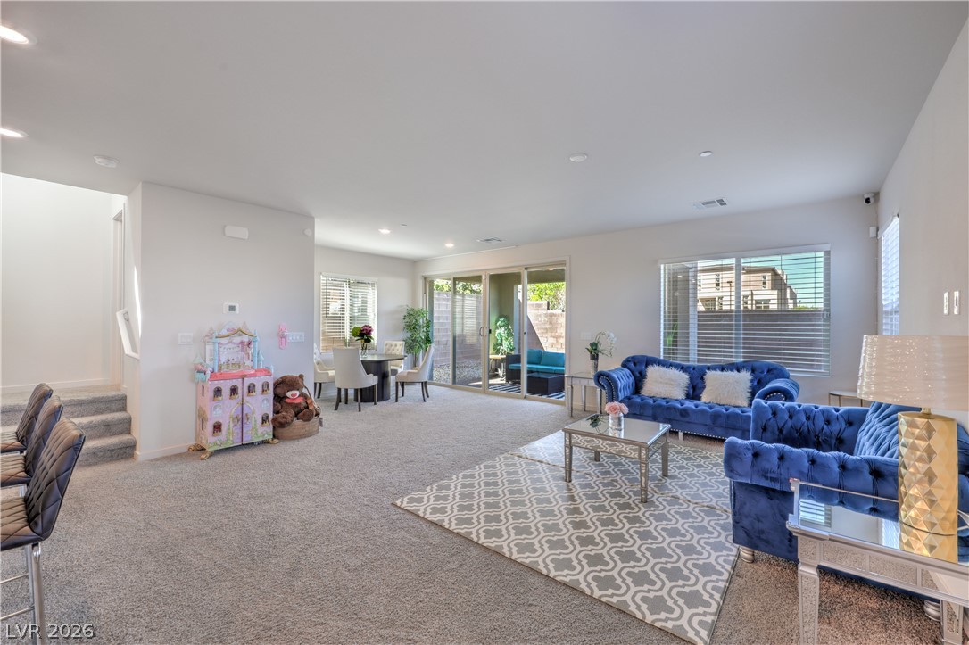 11872 Pelican Butte Avenue