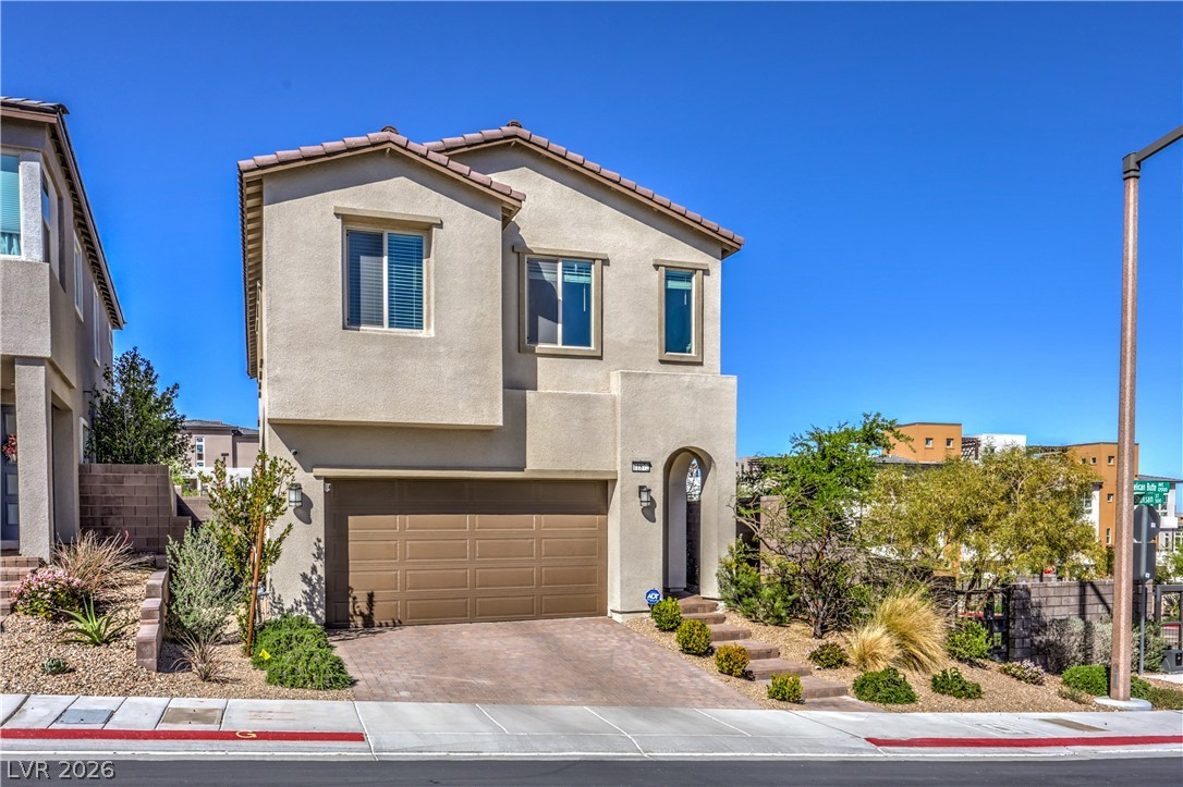 11872 Pelican Butte Avenue