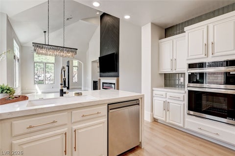 Tiny photo for 26 Strada Principale, Henderson, NV 89011 (MLS # 2789525)