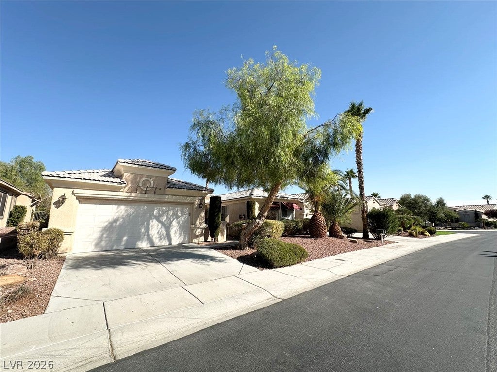 4684 Riva De Romanza Street