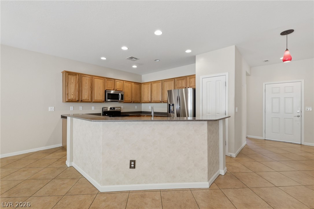 2529 Venus Star Street