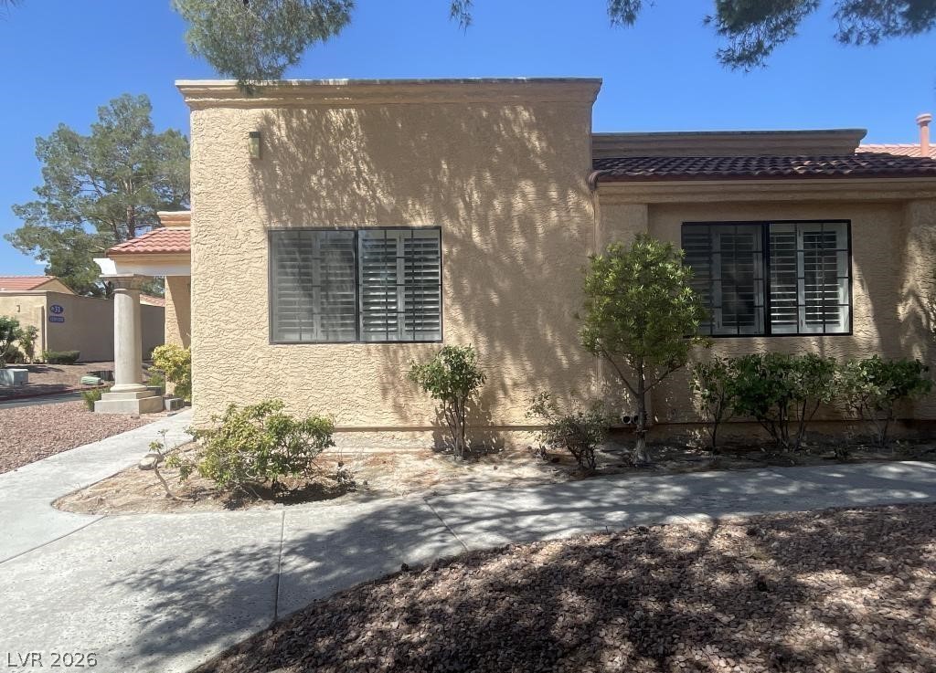 2851 S Valley View Boulevard 1175