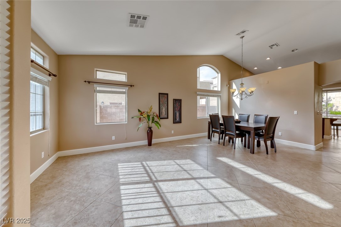 2764 Craigmillar Street