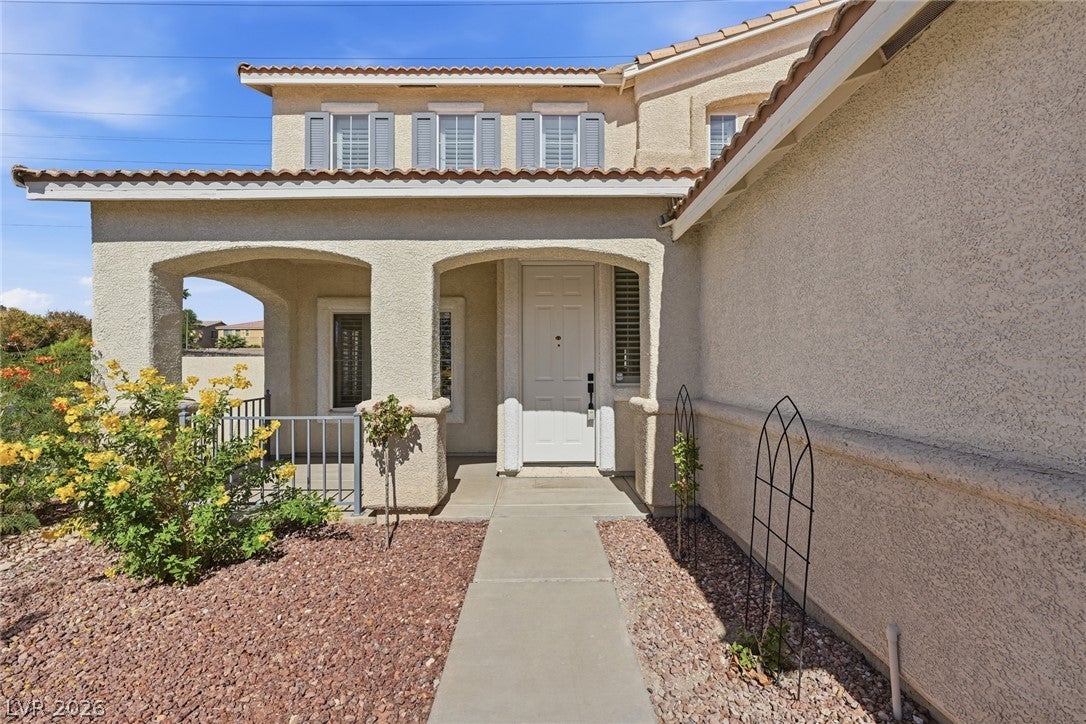 1832 Diamond Bluff Avenue