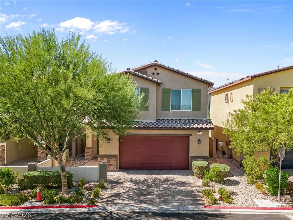 7215 Dazzle Point Street