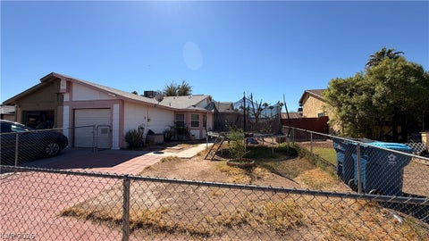Townhouse For Sale - 5775 Blue Sea Street<br/> Las Vegas, NV 89110
