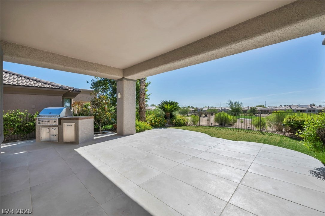 4754 Riva De Romanza Street
