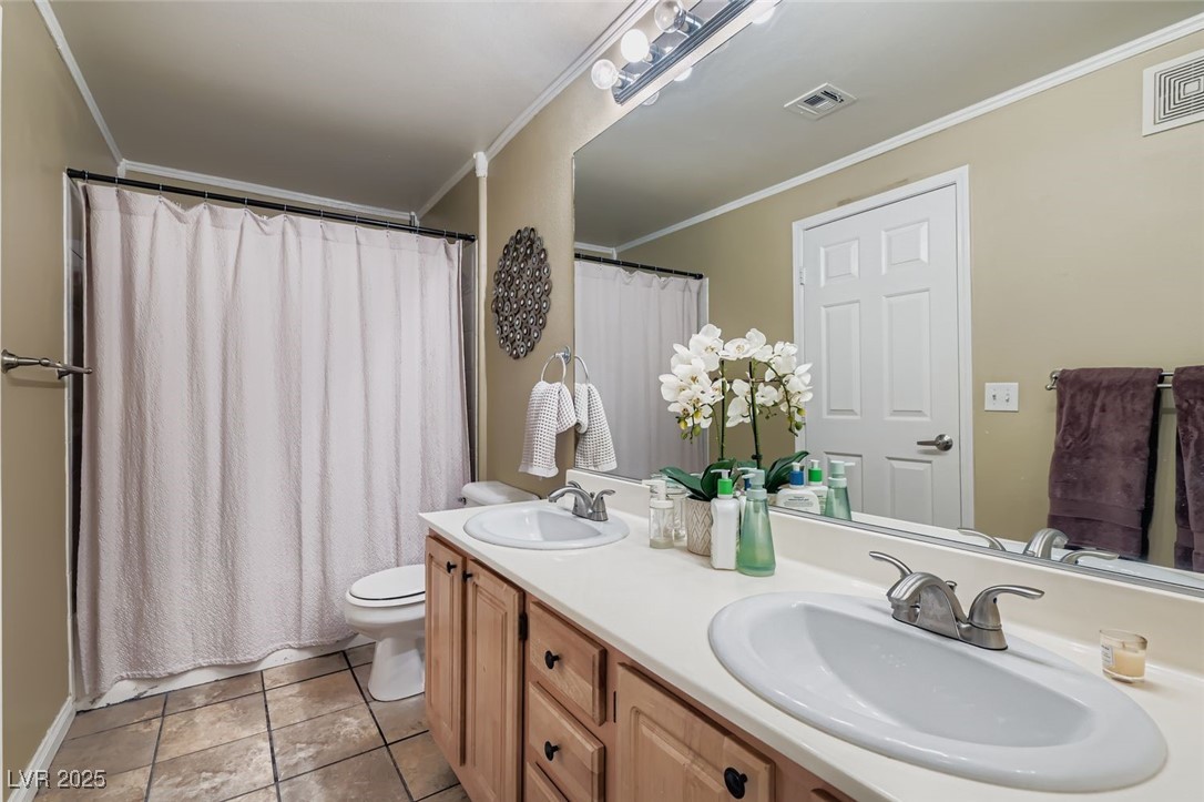 Las Vegas, Nevada 89113, United States, 2 Bedrooms Bedrooms, ,2 BathroomsBathrooms,Residential,Active,239696