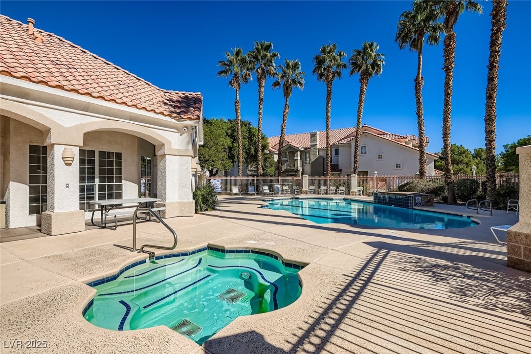 Las Vegas, Nevada 89113, United States, 2 Bedrooms Bedrooms, ,2 BathroomsBathrooms,Residential,Active,239696