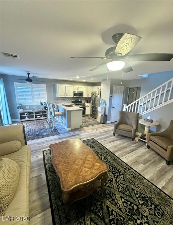 1373 Hawaiian Hills Avenue