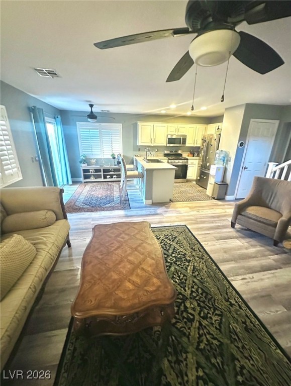 1373 Hawaiian Hills Avenue