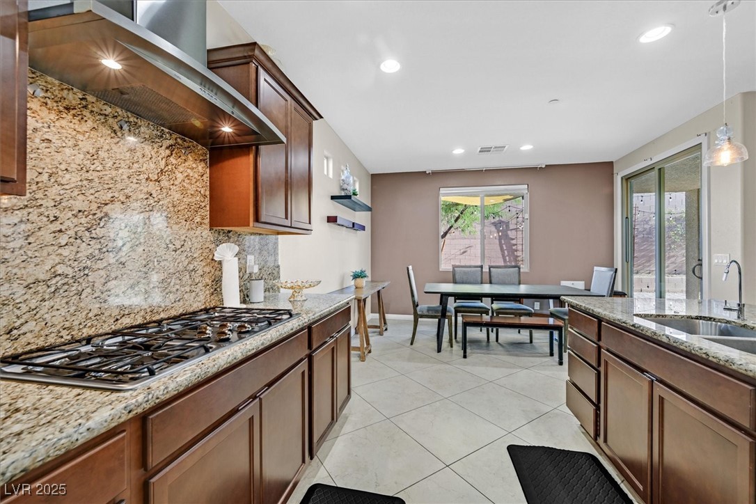 Henderson, Nevada 89014, United States, 3 Bedrooms Bedrooms, ,2 BathroomsBathrooms,Residential,Active,201601