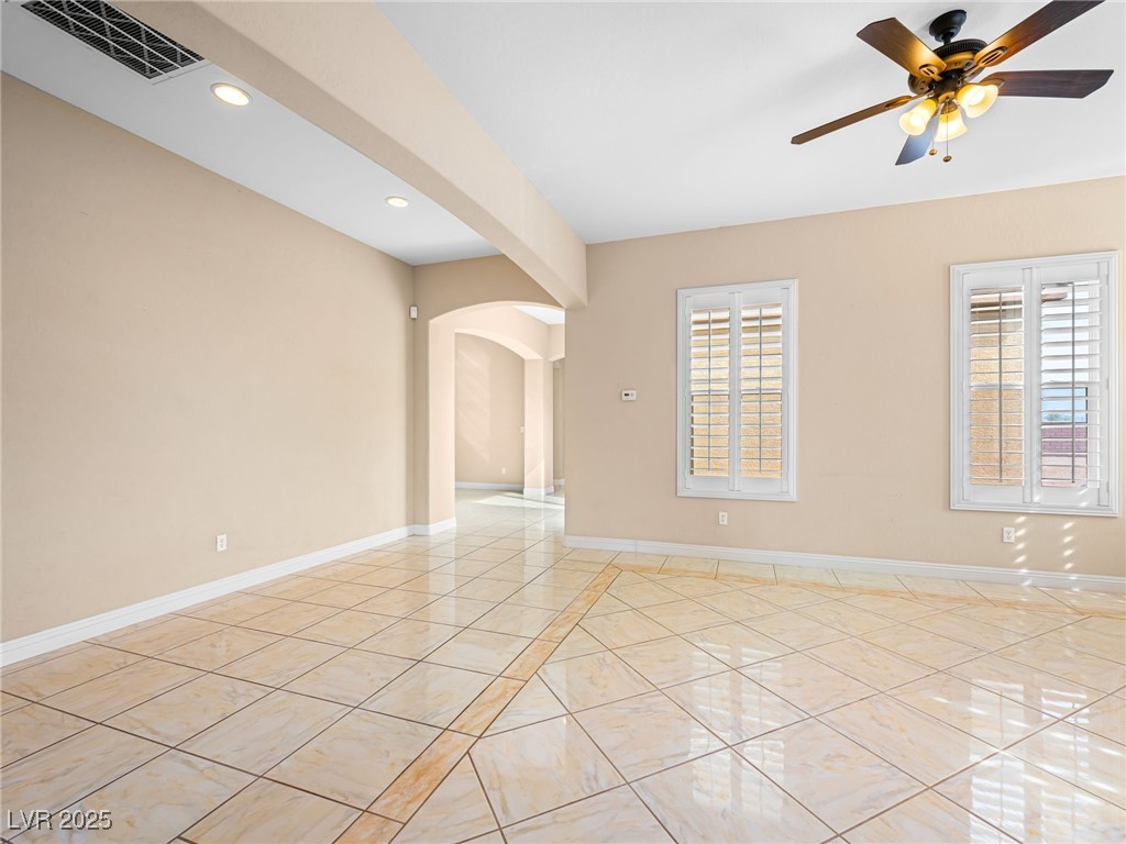 6982 Mirkwood Avenue