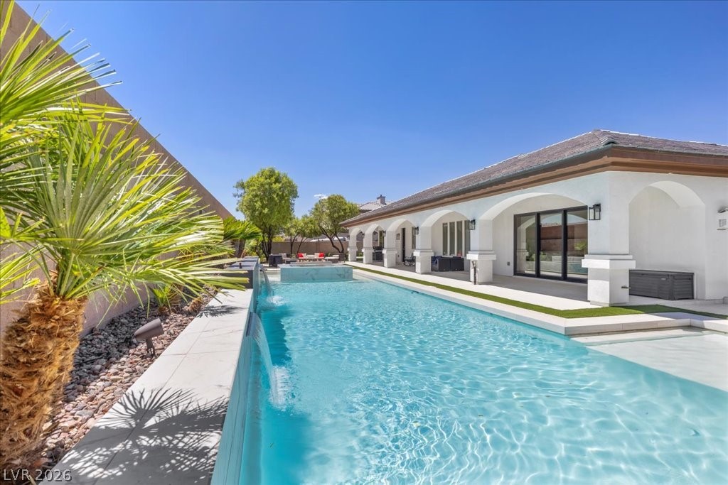 225 Saint Elmo Circle