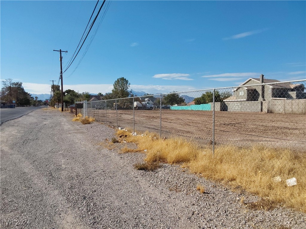 1970 Westwind Road, Las Vegas, Nevada image 1